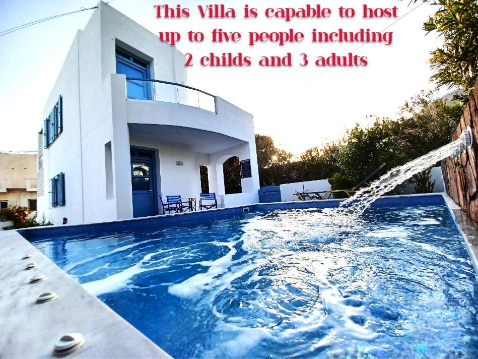 פריסה Located By The Sea One Beachfront Private Captain Lazaros Pool Villa With Loft In 750Sqm Spacious Private Plot-Jacuzzi-Sunrelax-Furnished Terace-Gazebo-Private Parking,Sleep 3 Adults And 2 Children, Just Steps From The Black Beach-Seaview מראה חיצוני תמונה